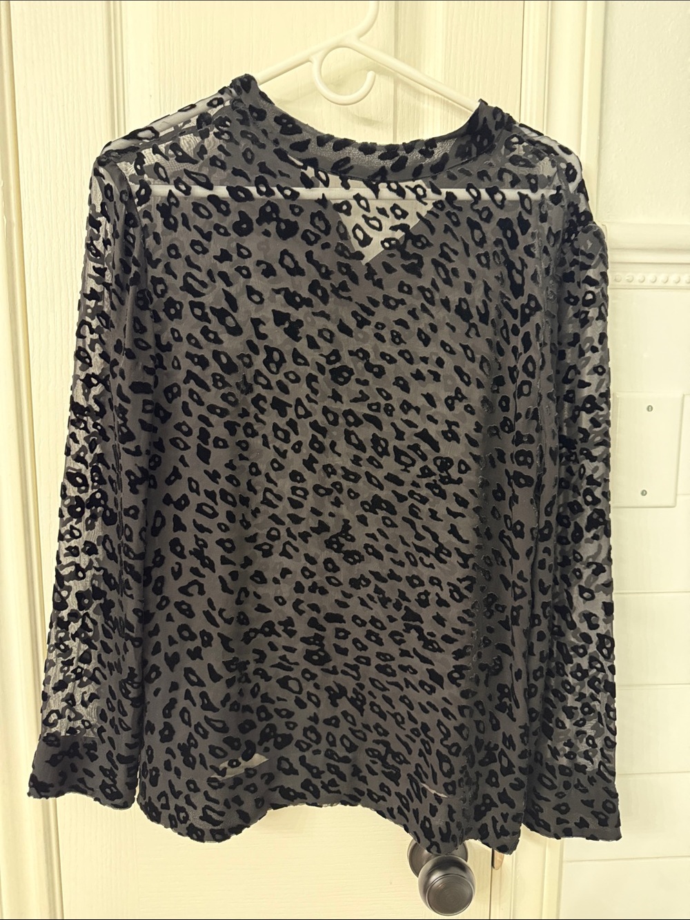 Rag & Bone Women’s Black & Gray Leopard Burnout Long Sleeve Top